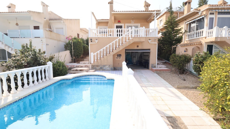 Villa / Semi-adosado - Resale - Torrevieja  - Los Balcones