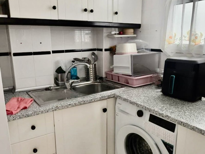 Resale - Apartamento/Bungalow - Torrevieja  - Aguas Nuevas