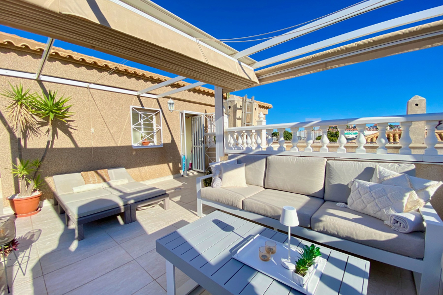 Resale - Apartamento/Bungalow - Torrevieja  - Aguas Nuevas