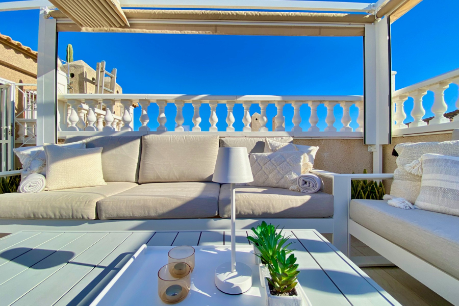 Resale - Apartamento/Bungalow - Torrevieja  - Aguas Nuevas