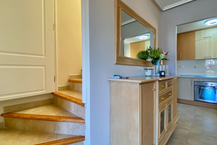 Resale - Apartamento/Bungalow - Torrevieja  - Aguas Nuevas