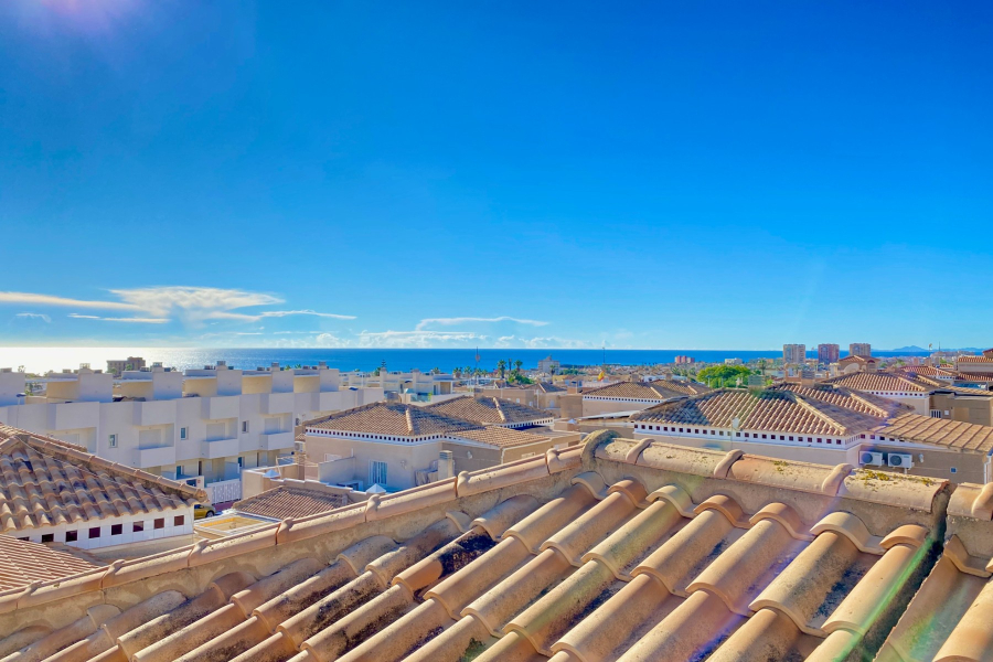 Resale - Apartamento/Bungalow - Torrevieja  - Aguas Nuevas