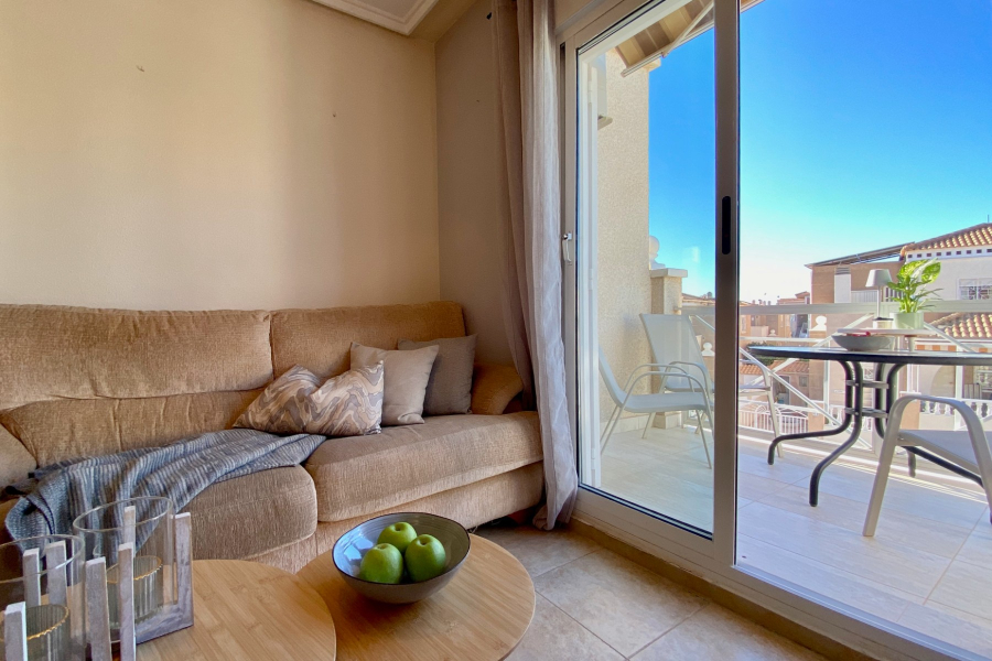 Resale - Apartamento/Bungalow - Torrevieja  - Aguas Nuevas