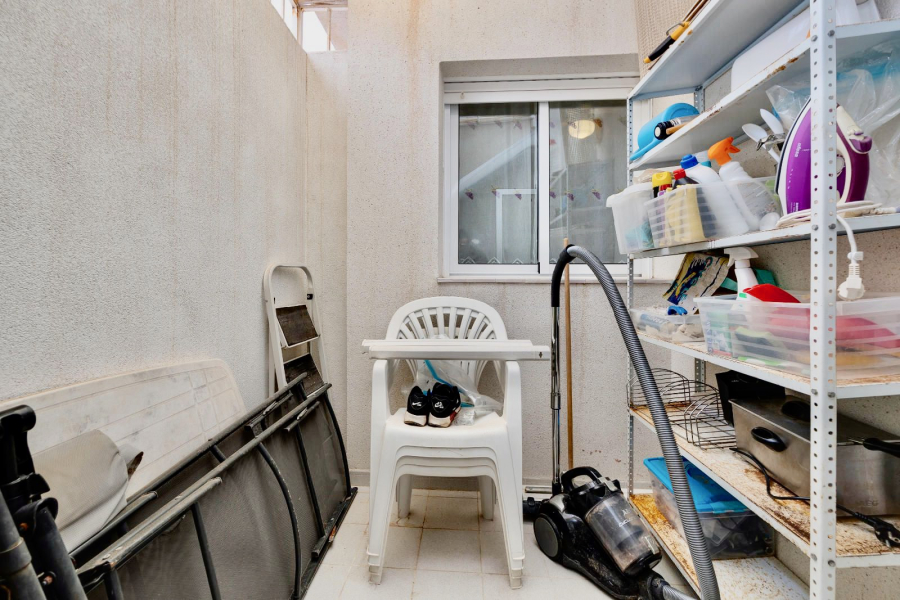 Resale - Apartamento/Bungalow - Torrevieja  - Aguas Nuevas