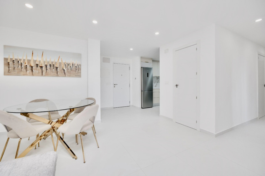 Resale - Apartment/Bungalow - Torrevieja  - Los Naufragos