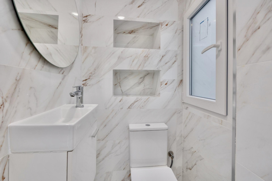 Resale - Apartment/Bungalow - Torrevieja  - Los Naufragos