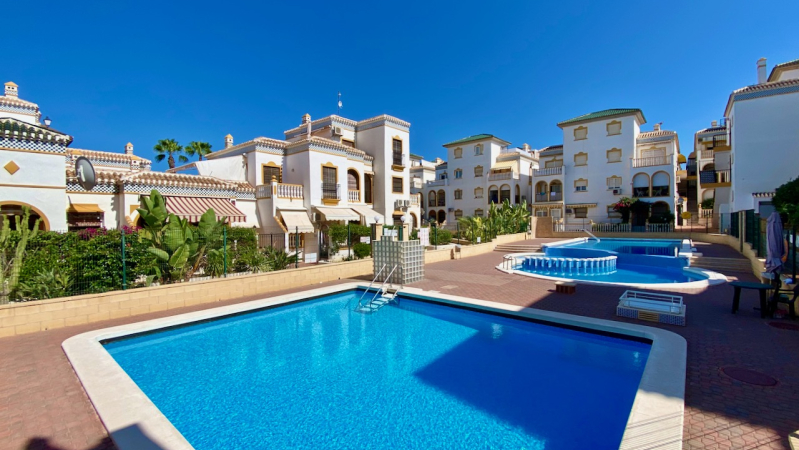 Apartment/Bungalow - Resale - Torrevieja  - Molino Blanco