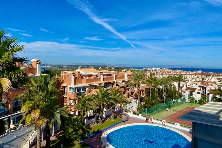 Resale - Lägenhet / Bungalow  - Torrevieja  - Torreblanca
