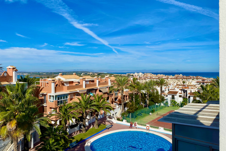 Resale - Lägenhet / Bungalow  - Torrevieja  - Torreblanca