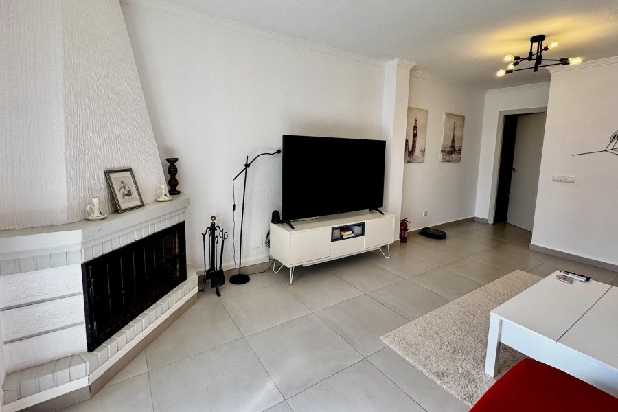 Resale - Duplex / Adosado - Torrevieja  - La Rosaleda - Los Frutales
