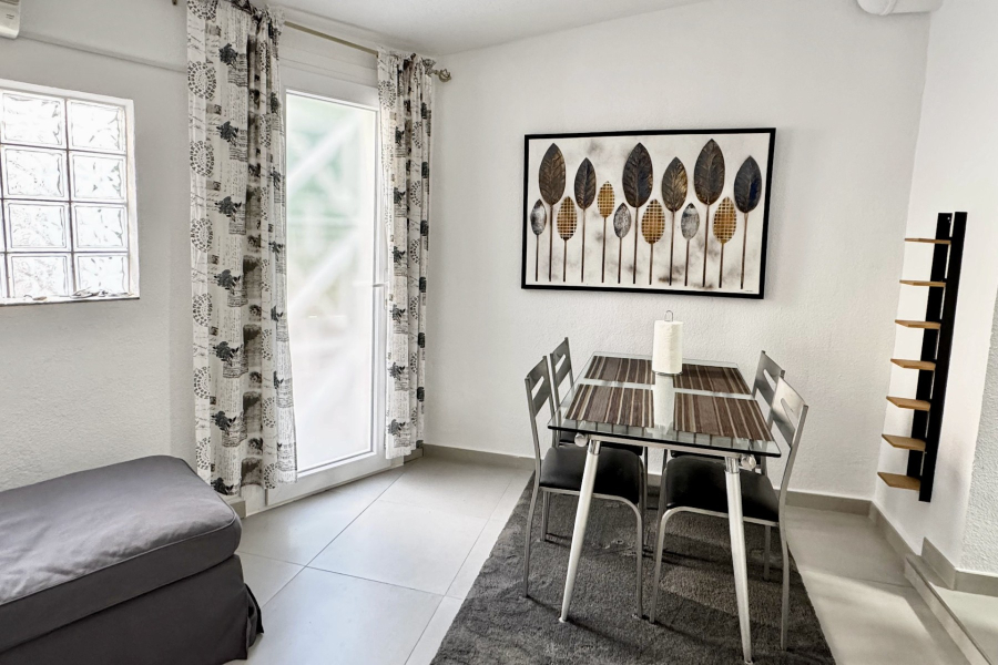 Resale - Duplex / Adosado - Torrevieja  - La Rosaleda - Los Frutales