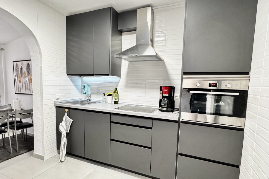 Resale - Duplex / Adosado - Torrevieja  - La Rosaleda - Los Frutales