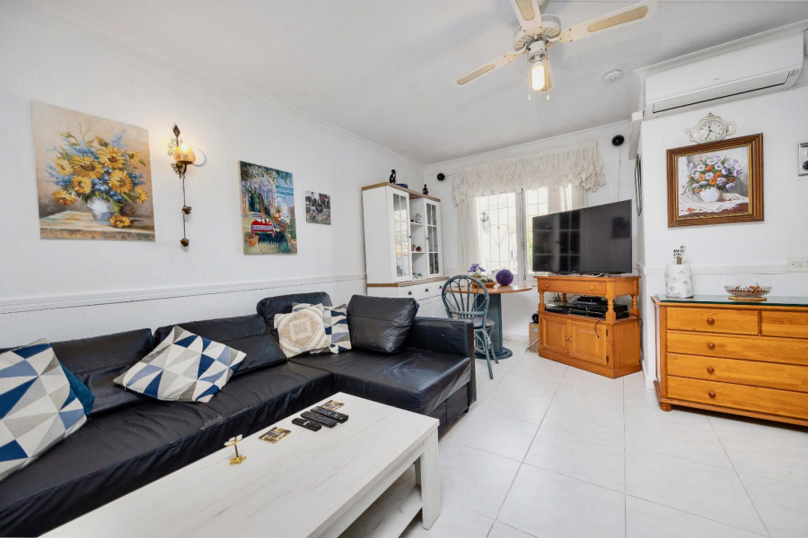 Resale - Duplex / Adosado - Torrevieja  - Los Ángeles