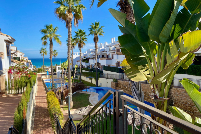 Apartment/Bungalow - Resale - Torrevieja  - Azul Beach