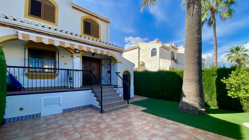 Villa - Resale - Torrevieja  - Torreblanca