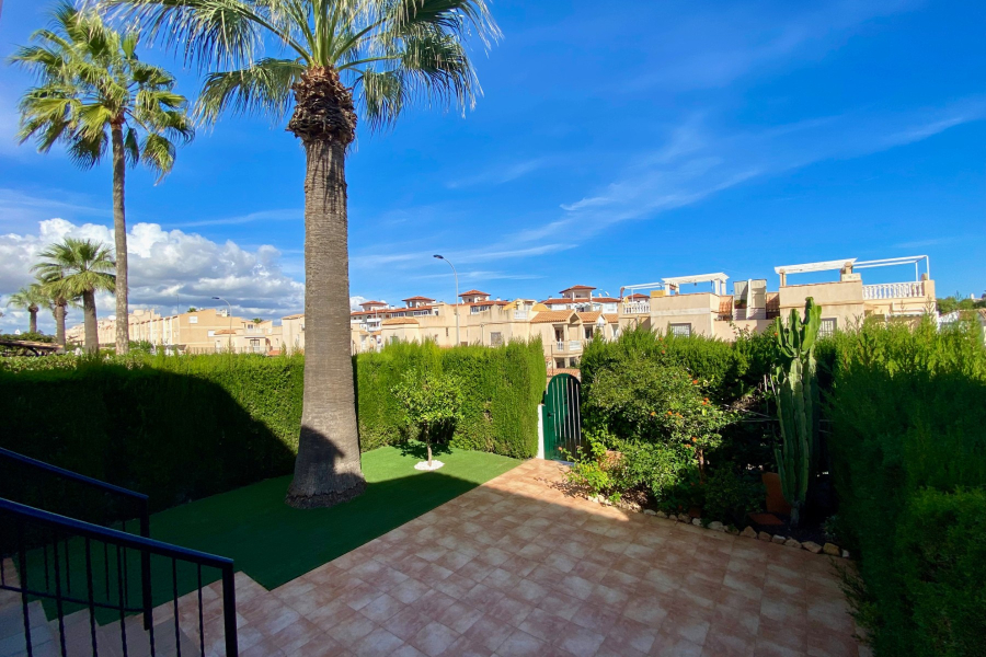 Resale - Villa - Torrevieja  - Torreblanca