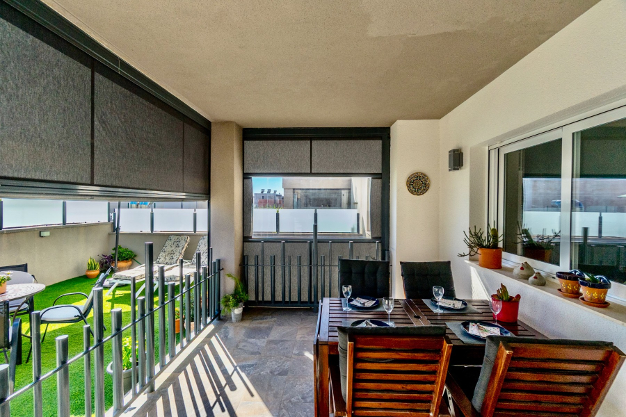 Resale - Lägenhet / Bungalow  - Torrevieja  - Aguas Nuevas