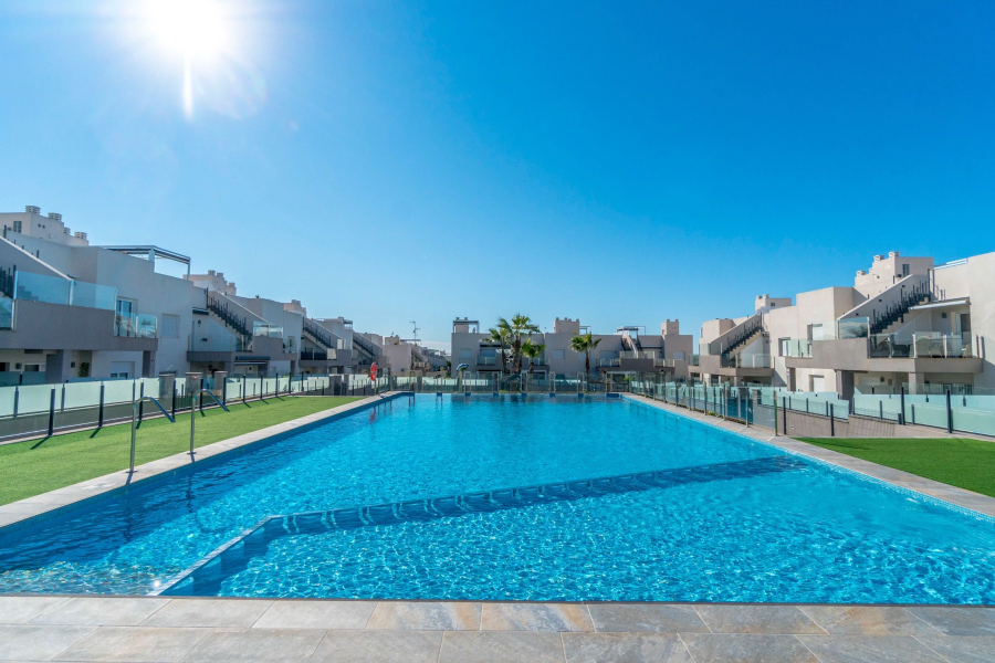 Resale - Lägenhet / Bungalow  - Torrevieja  - Aguas Nuevas