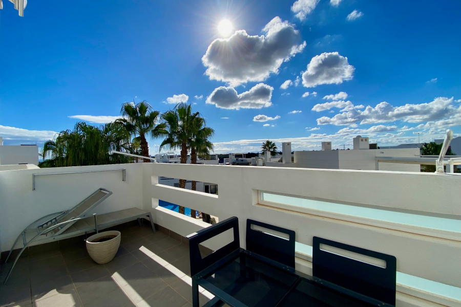 Resale - Lägenhet / Bungalow  - Orihuela Costa - Las Ramblas