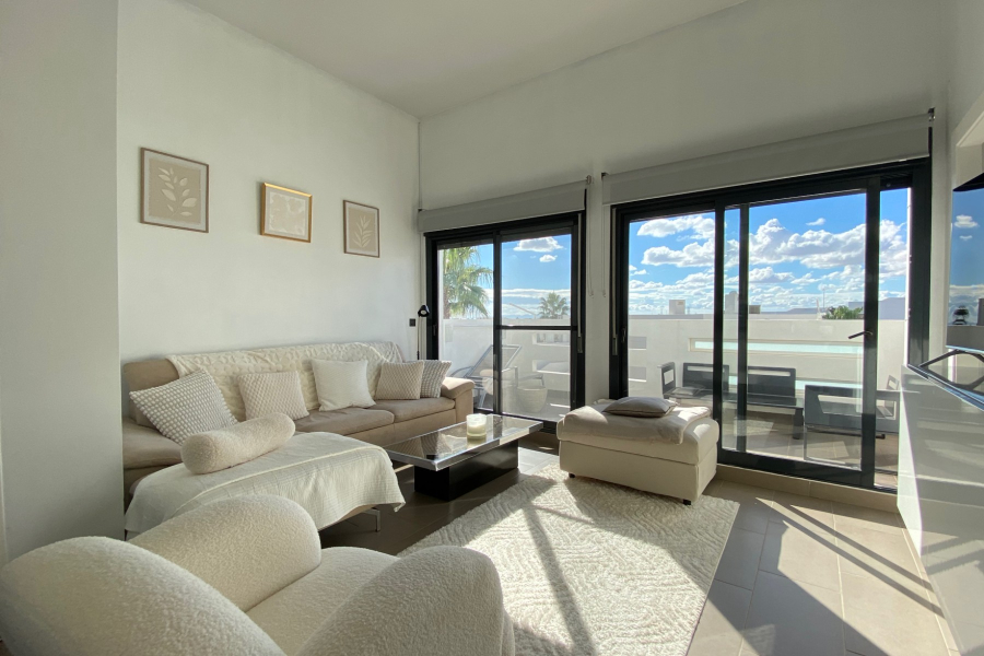 Resale - Lägenhet / Bungalow  - Orihuela Costa - Las Ramblas