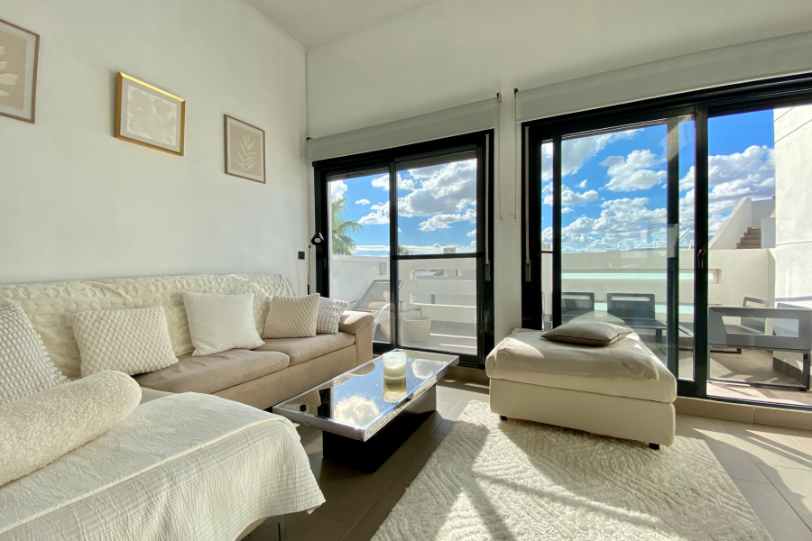 Resale - Lägenhet / Bungalow  - Orihuela Costa - Las Ramblas