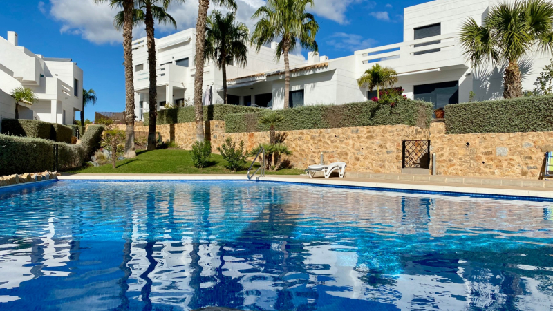 Lägenhet / Bungalow  - Resale - Orihuela Costa - Las Ramblas