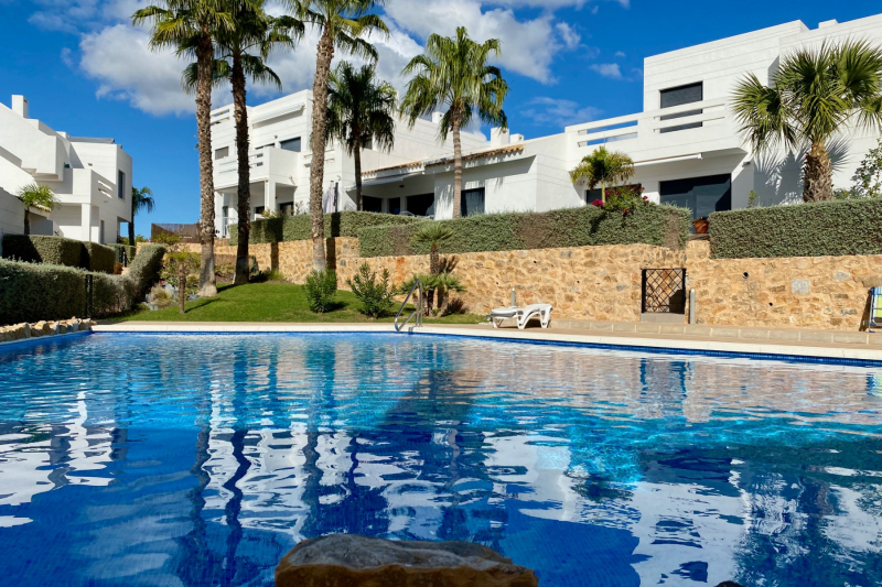 Lägenhet / Bungalow  - Resale - Orihuela Costa - Las Ramblas