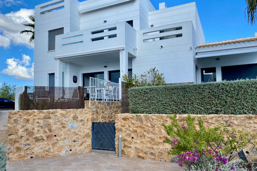 Resale - Lägenhet / Bungalow  - Orihuela Costa - Las Ramblas