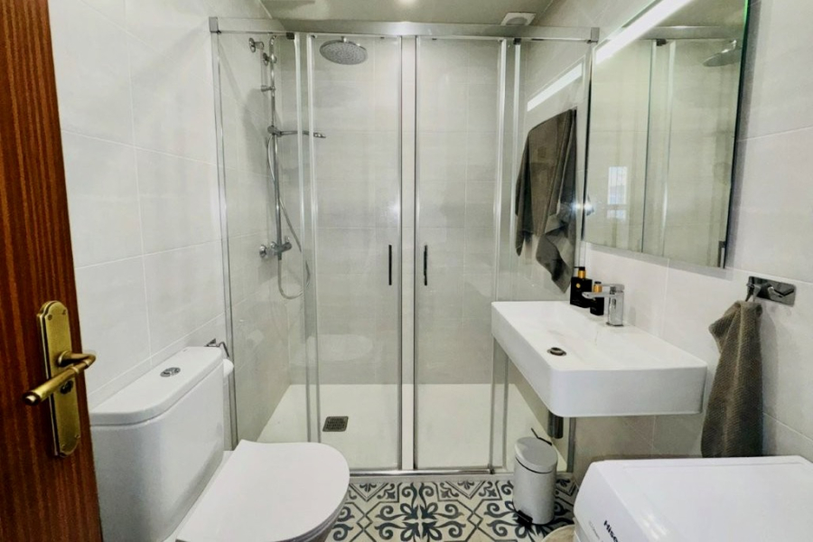 Resale - Apartamento/Bungalow - Torrevieja  - La Mata