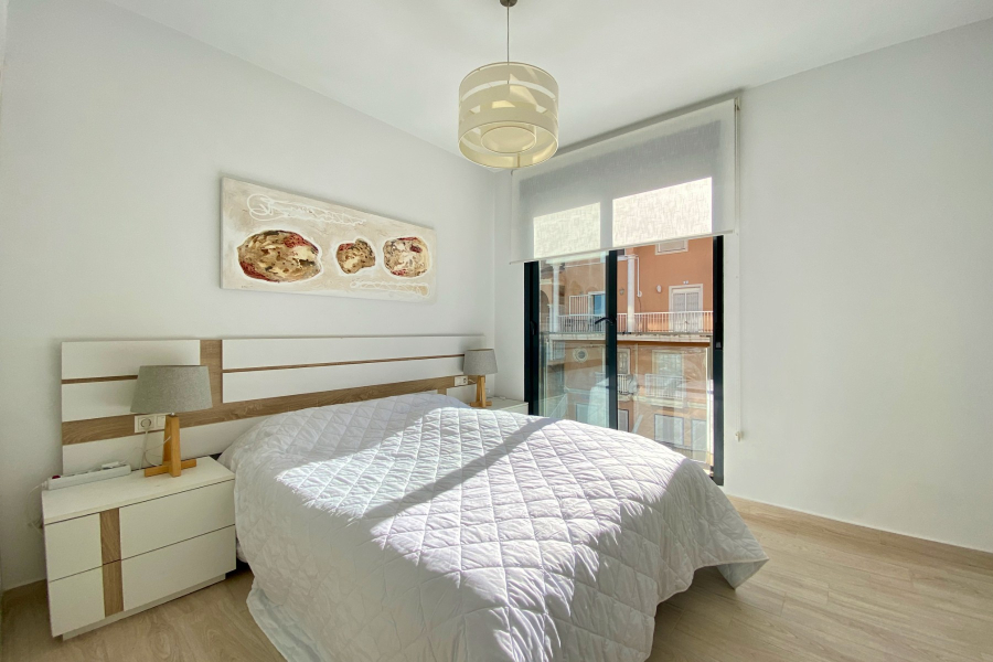 Resale - Apartamento/Bungalow - Torrevieja  - La Mata