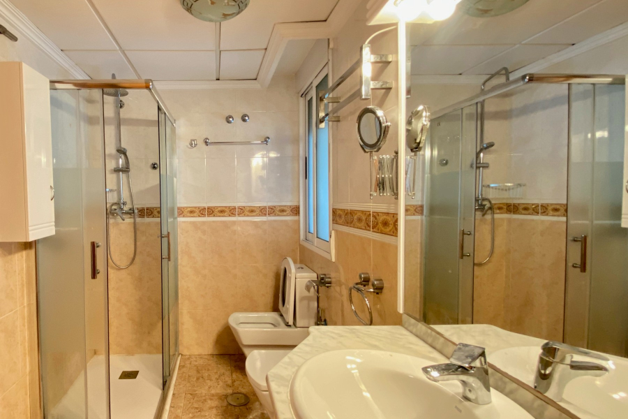 Bruktboliger - Leilighet/Bungalow - Torrevieja  - Center