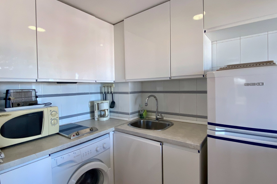 Resale - Apartamento/Bungalow - Torrevieja  - La Mata