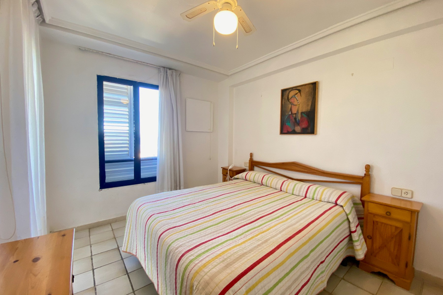 Resale - Apartamento/Bungalow - Torrevieja  - La Mata