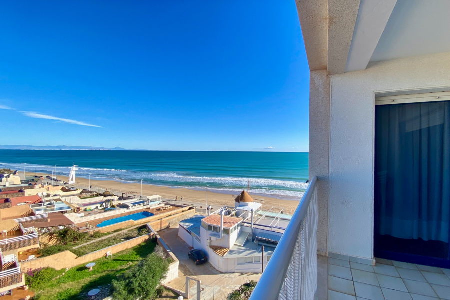 Resale - Apartamento/Bungalow - Torrevieja  - La Mata