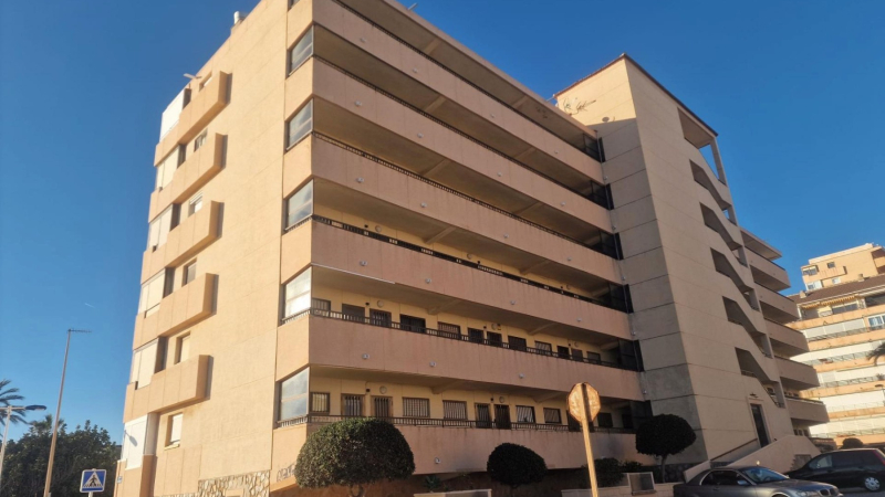 Apartment/Bungalow - Resale - Torrevieja  - Cabo Cervera