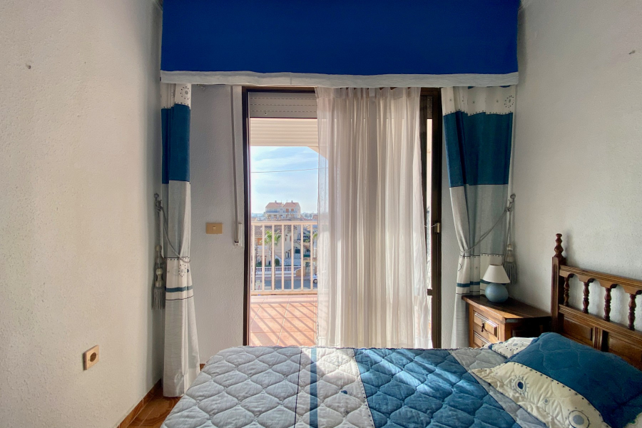 Resale - Apartment/Bungalow - Torrevieja  - Lomas del Mar