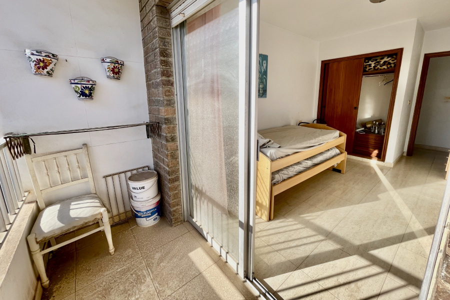 Resale - Lägenhet / Bungalow  - Orihuela Costa - Punta Prima