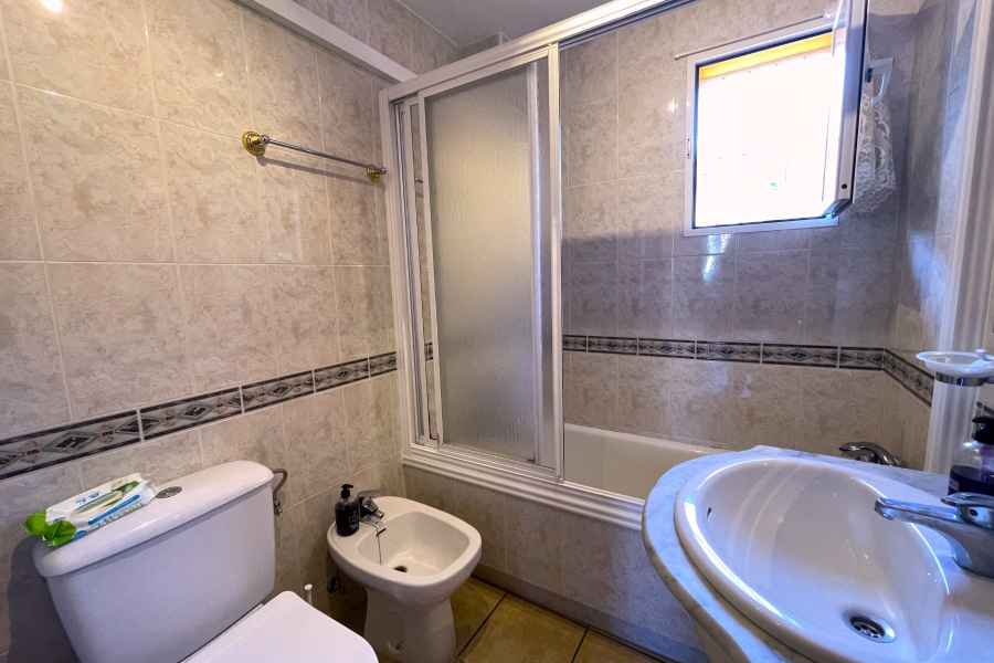 Resale - Villa - Torrevieja  - Cabo Cervera