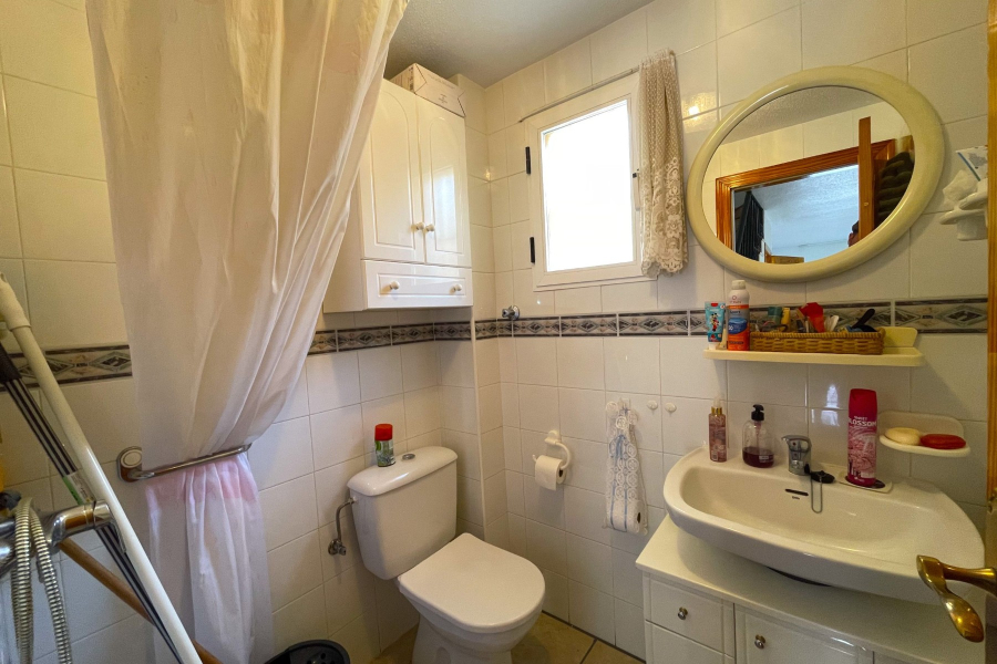 Resale - Villa - Torrevieja  - Cabo Cervera