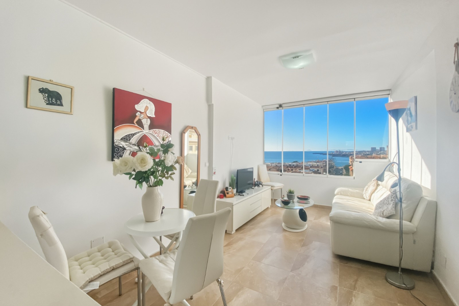 Resale - Lägenhet / Bungalow  - Torrevieja  - Cabo Cervera