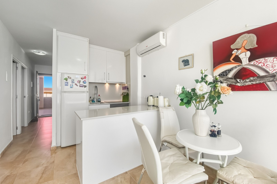 Resale - Lägenhet / Bungalow  - Torrevieja  - Cabo Cervera