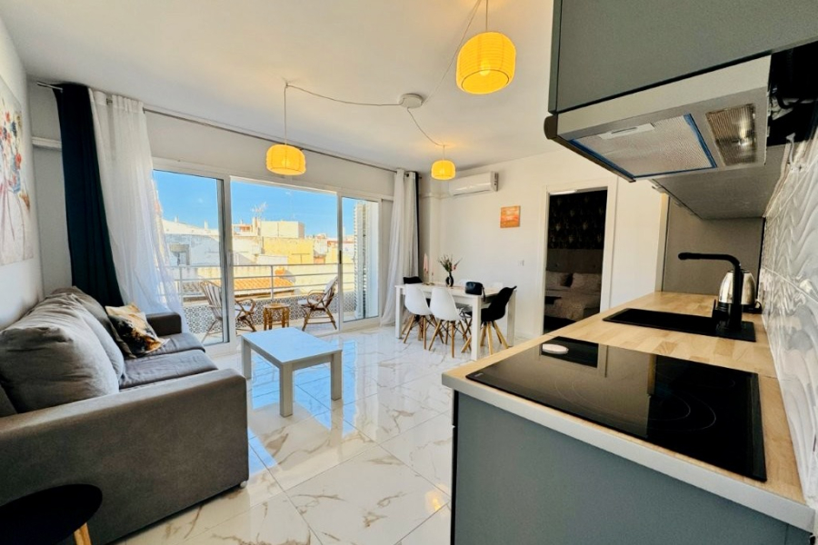 Resale - Apartment/Bungalow - Torrevieja  - La Mata