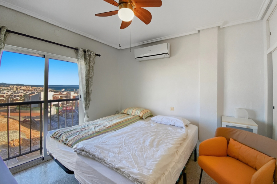 Resale - Townhouse / Duplex - Torrevieja  - La Mata