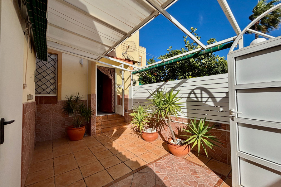 Resale - Apartamento/Bungalow - Torrevieja  - La Mata