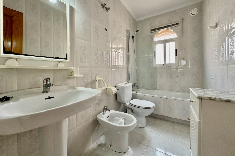 Bruktboliger - Rekkehus / Duplex - Torrevieja  - La Mata