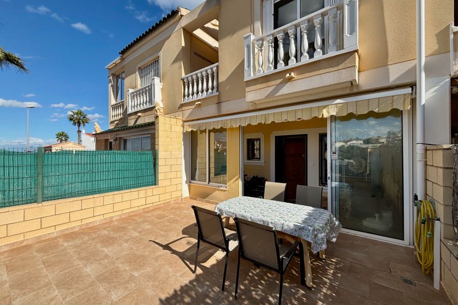 Resale - Townhouse / Duplex - Torrevieja  - Torreblanca