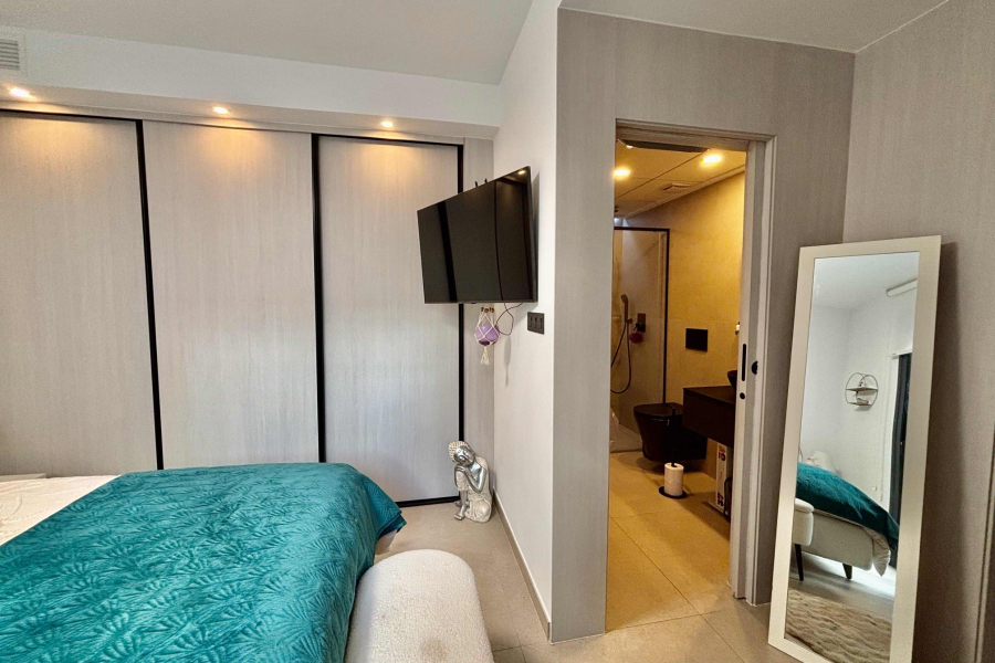 Resale - Lägenhet / Bungalow  - Guardamar del Segura - Los Secanos