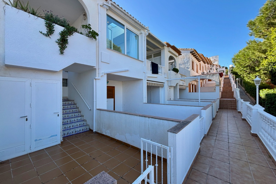 Resale - Radhus / Duplex - Torrevieja  - La Mata
