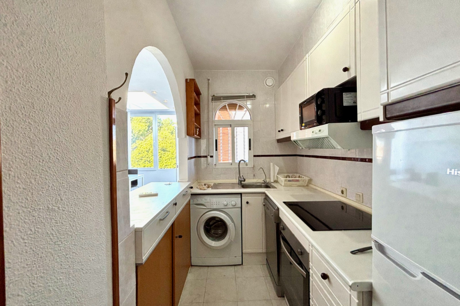 Resale - Radhus / Duplex - Torrevieja  - La Mata