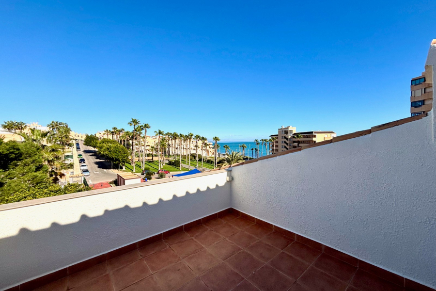 Resale - Radhus / Duplex - Torrevieja  - La Mata